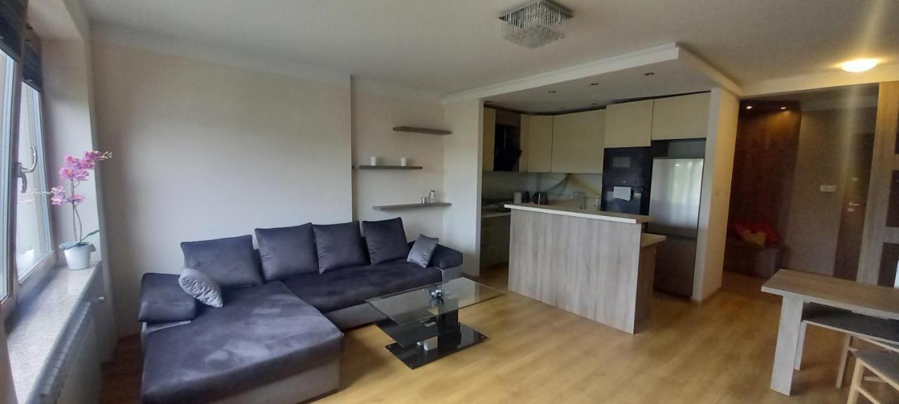 Konarskiego Apartments Słupsk Esterno foto